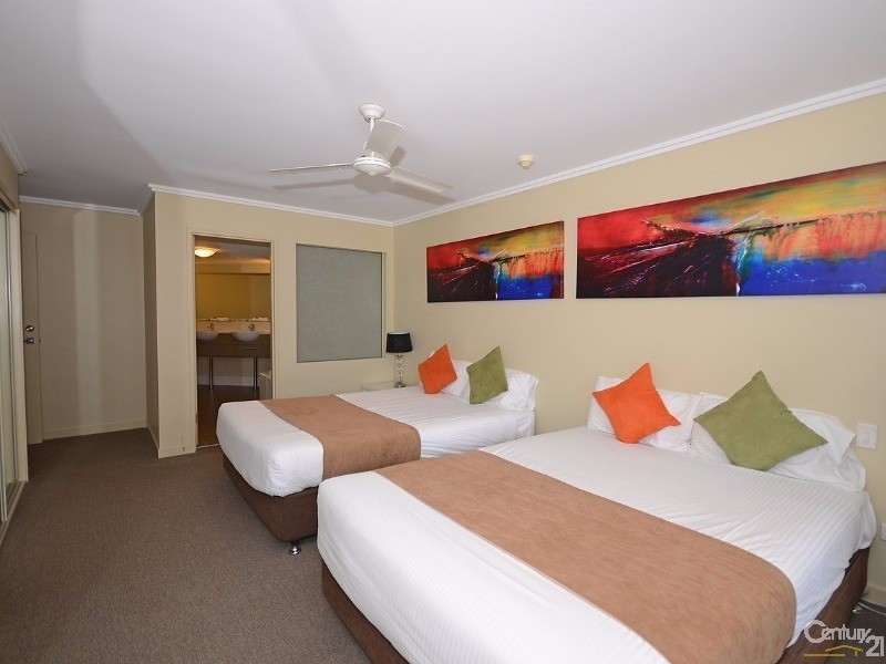 124/569 Esplanade, Urangan QLD 4655