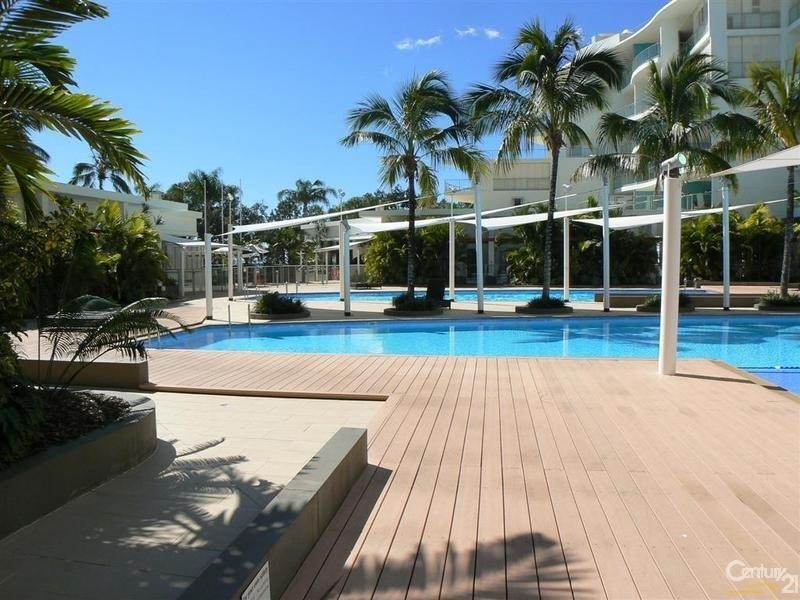 124/569 Esplanade, Urangan QLD 4655