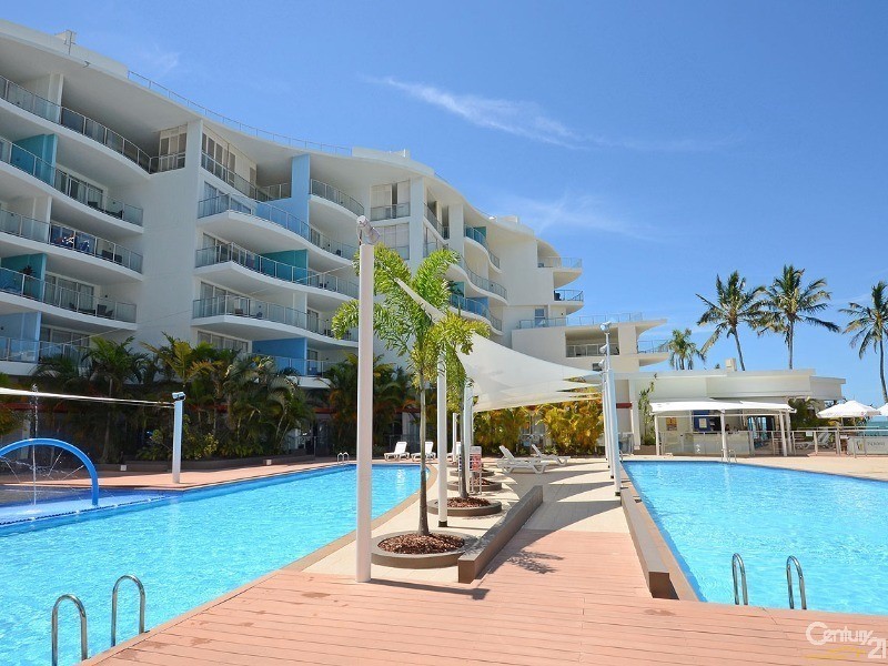 124/569 Esplanade, Urangan QLD 4655