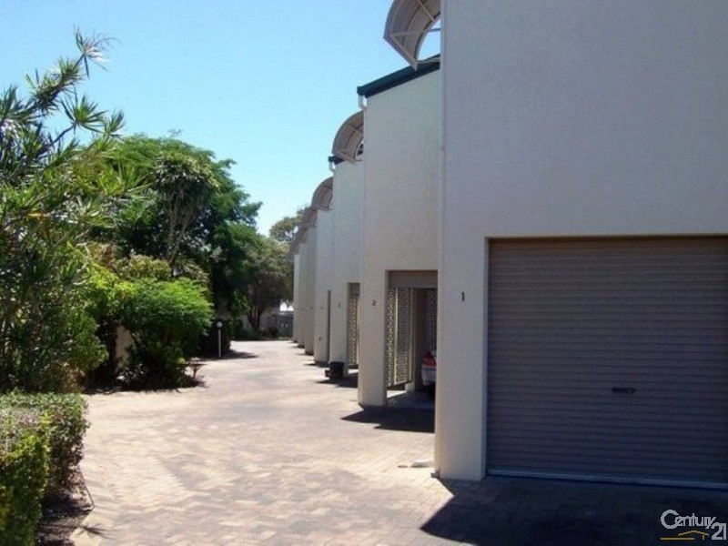 7/19 Hervey Street, Scarness QLD 4655