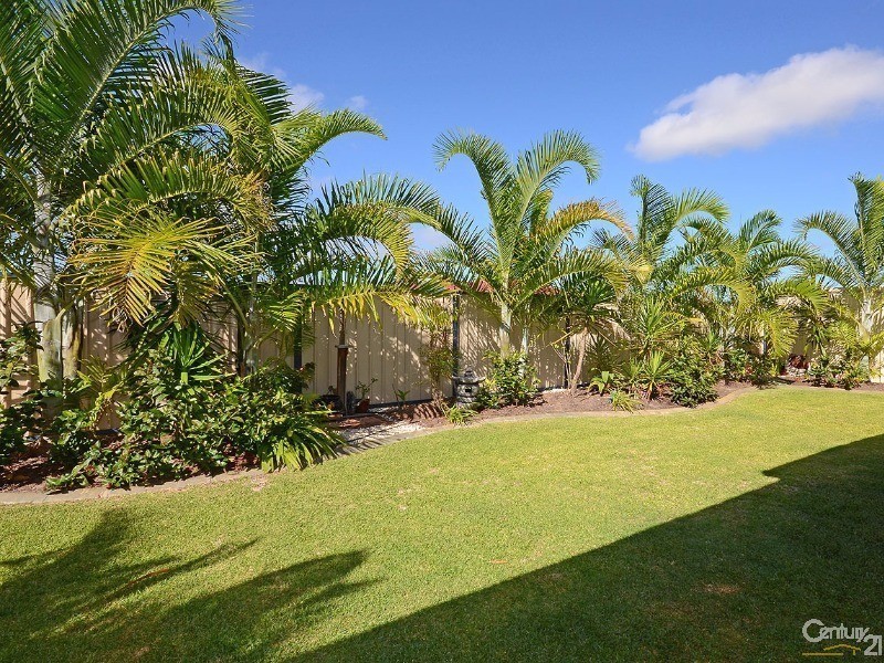 29 Lucas Drive, Burrum Heads QLD 4659