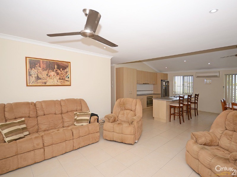 36 Louise Drive, Burrum Heads QLD 4659