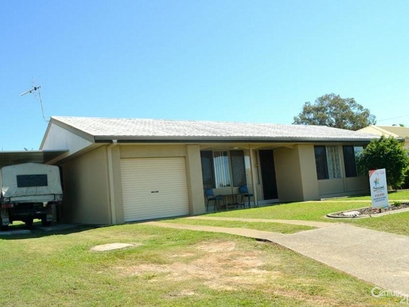 27 Kululu Crescent, Scarness QLD 4655