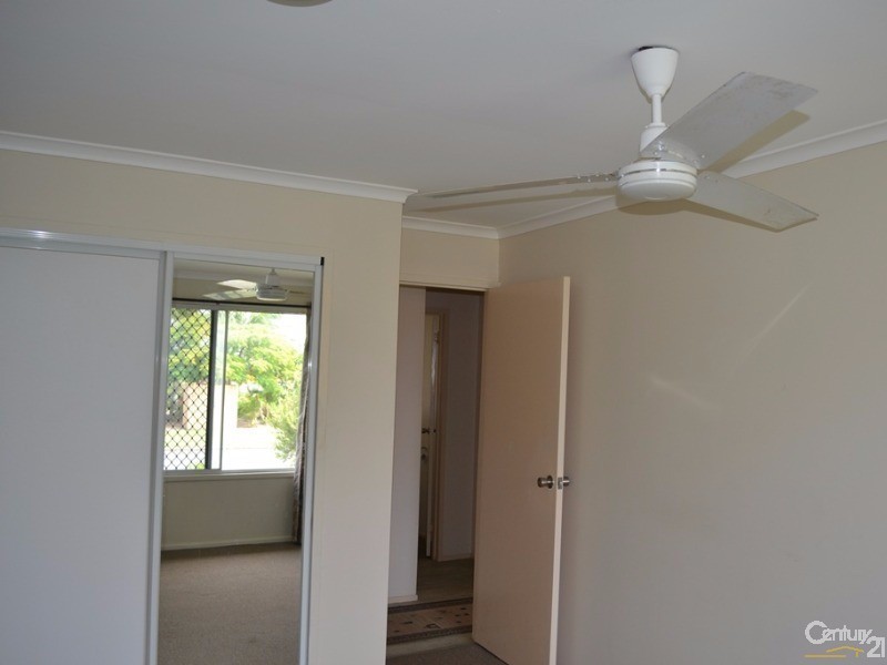27 Kululu Crescent, Scarness QLD 4655