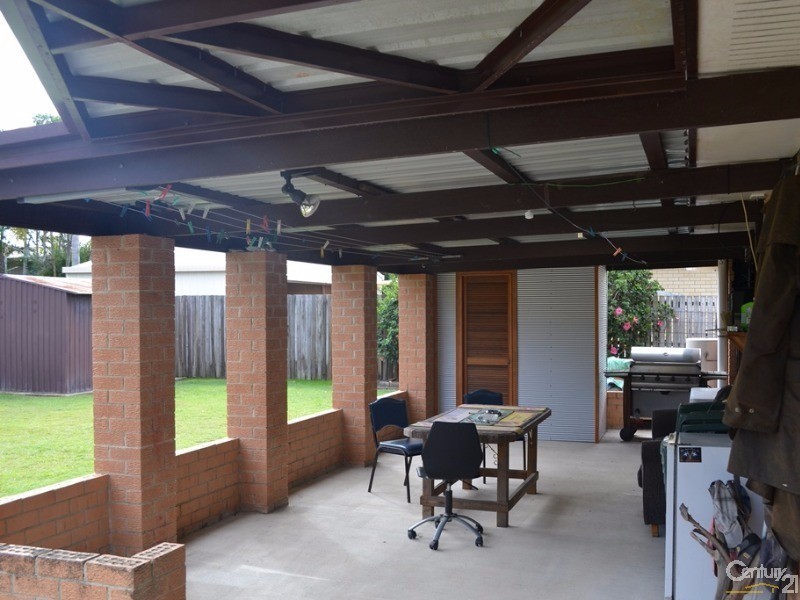 27 Kululu Crescent, Scarness QLD 4655