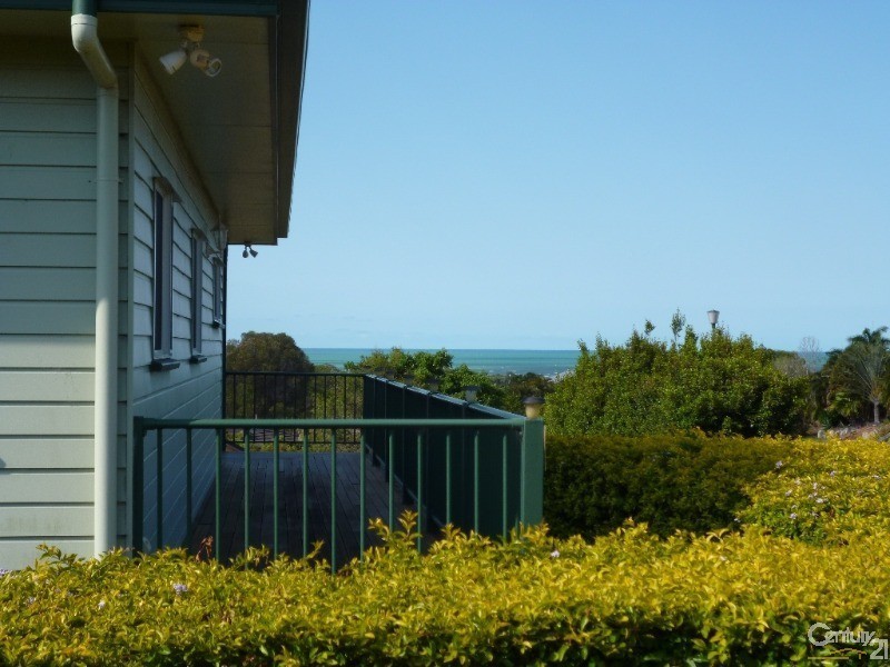 2-6 Rockyglen, Craignish QLD 4655