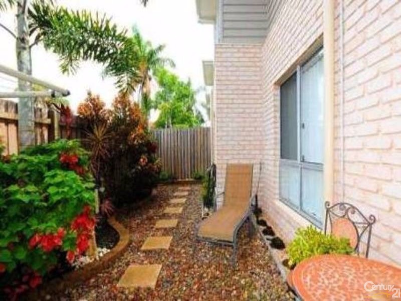 5/201 Torquay Terrace, Torquay QLD 4655