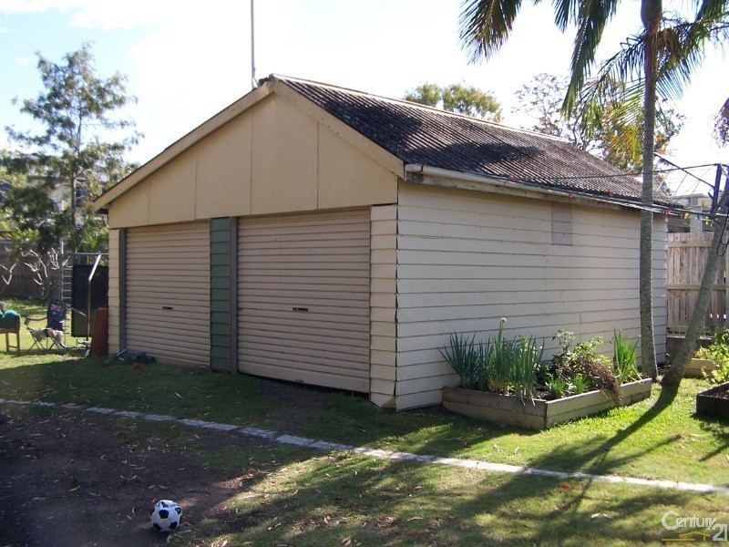 109 Torquay Road, Scarness QLD 4655