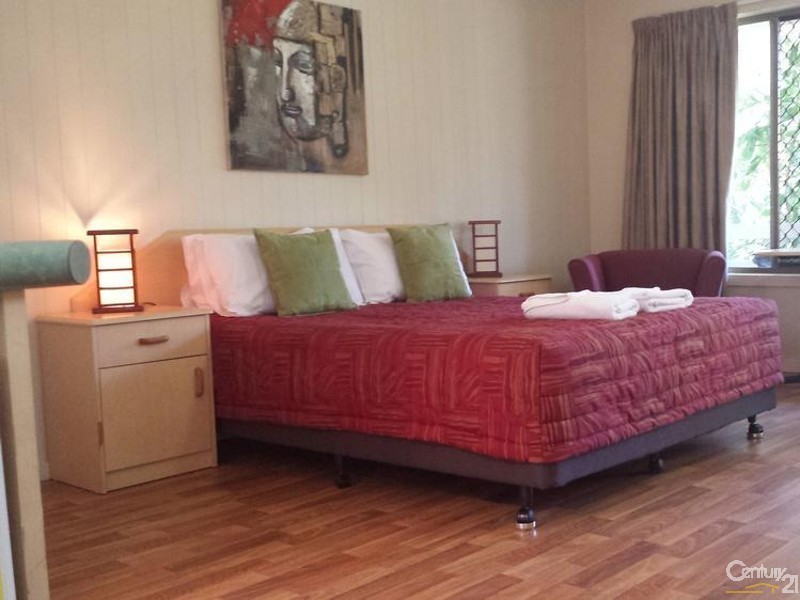 Villa 24 / 1 Shell Street, Urangan QLD 4655