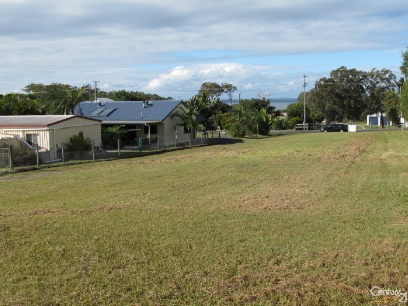 15 Beacon Road, Booral QLD 4655