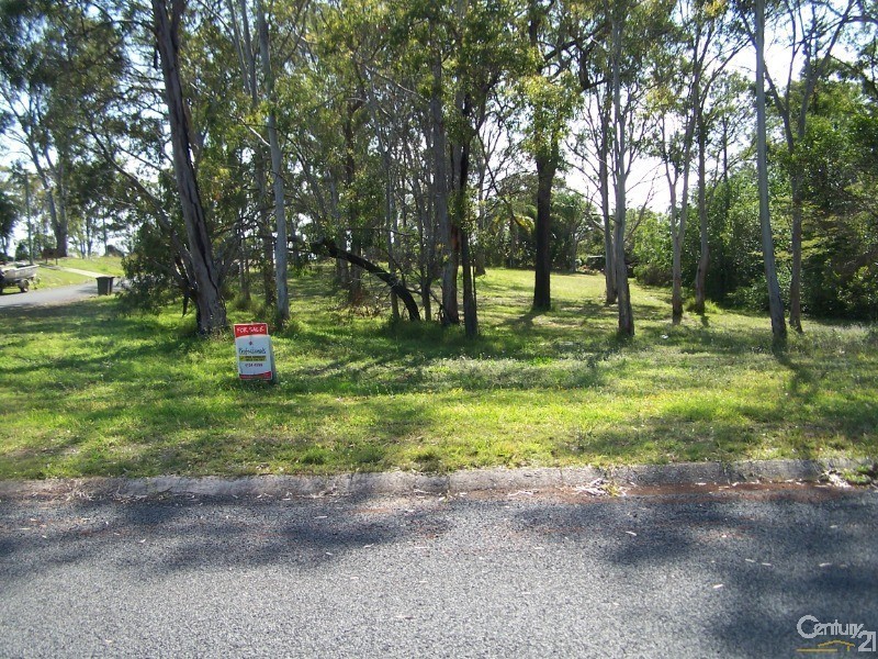 20 Ferris Avenue, River Heads QLD 4655