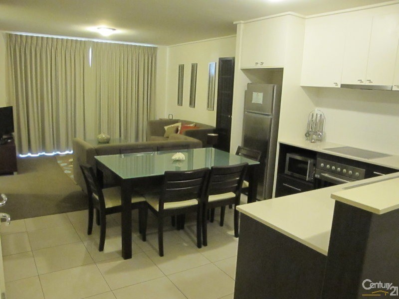 U 49 / 68 Pulgul St, Urangan QLD 4655