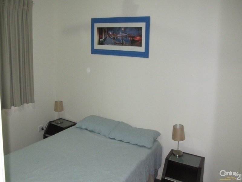 U 49 / 68 Pulgul St, Urangan QLD 4655