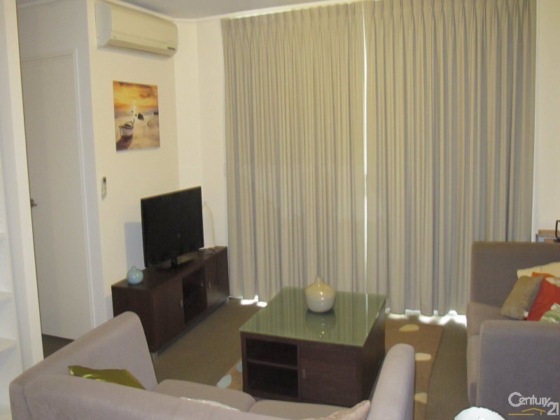 U 49 / 68 Pulgul St, Urangan QLD 4655