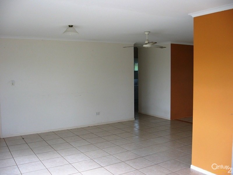 30 ISIS CRT, Eli Waters QLD 4655