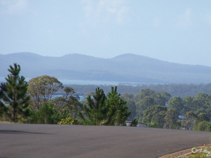 74 Ocean Outlook, River Heads QLD 4655