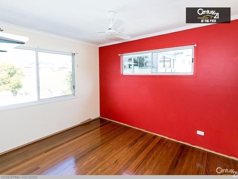 18 Tenimby Street, Pialba QLD 4655