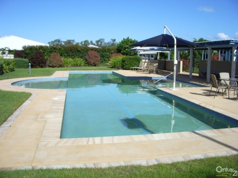 Unit 13 / 230 Pulgul St, Urangan QLD 4655