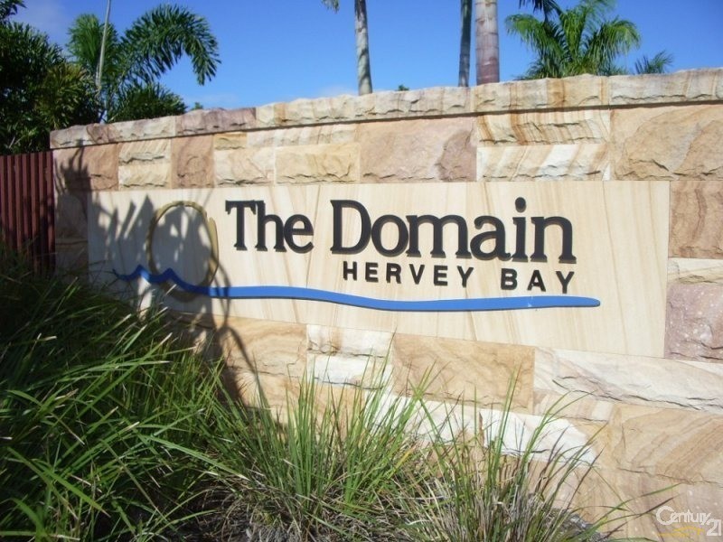 Unit 13 / 230 Pulgul St, Urangan QLD 4655