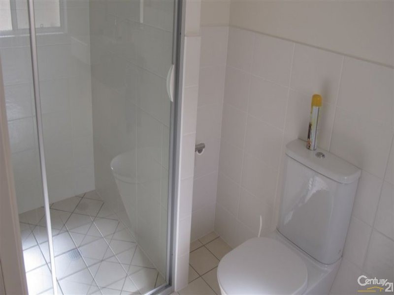 Unit 13 / 230 Pulgul St, Urangan QLD 4655