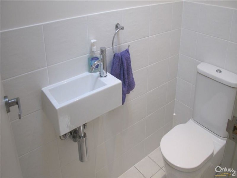 Unit 13 / 230 Pulgul St, Urangan QLD 4655