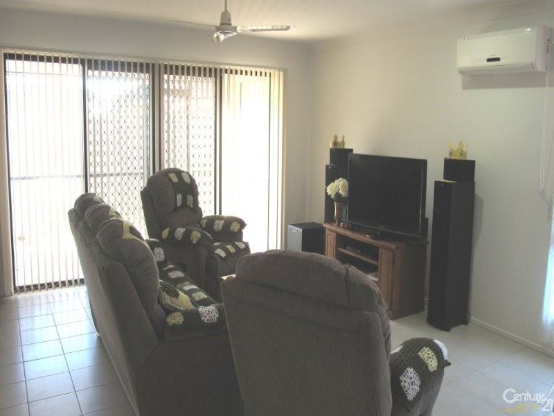 5 Burke Court, Urraween QLD 4655