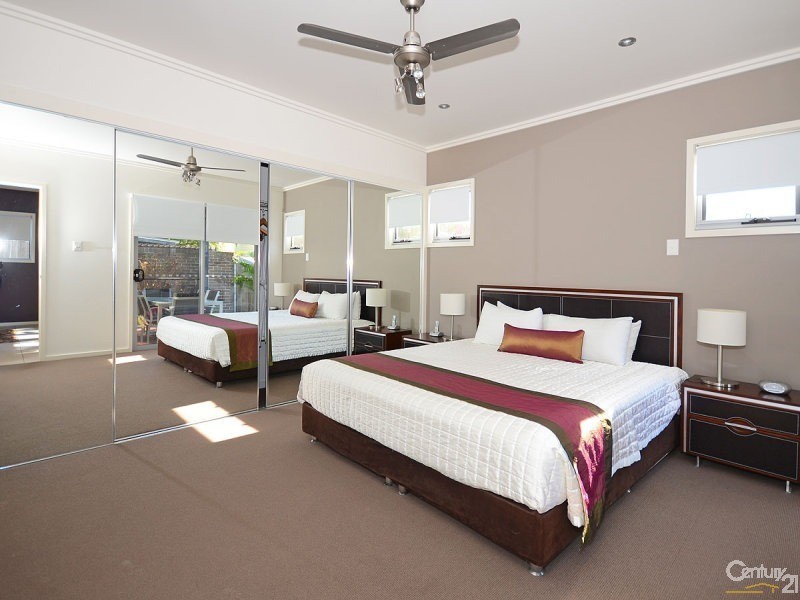30/136 Pulgul Street, Urangan QLD 4655