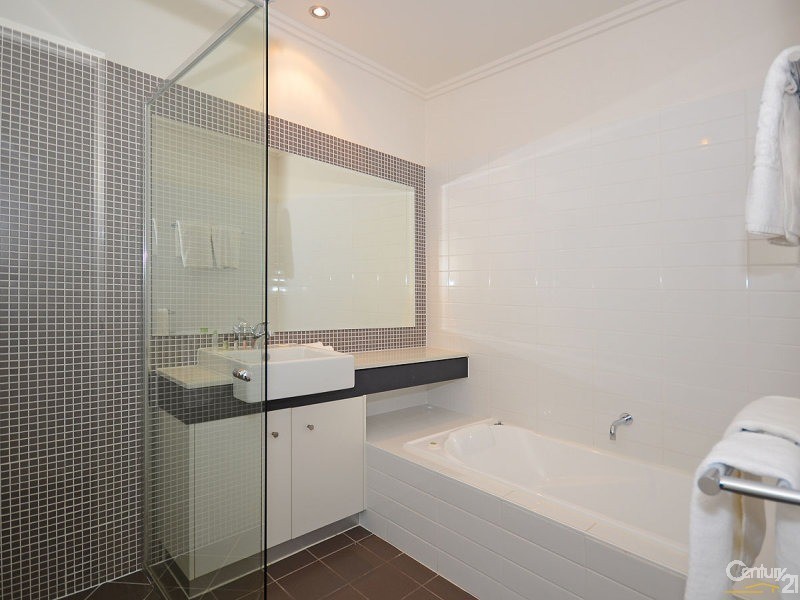 30/136 Pulgul Street, Urangan QLD 4655