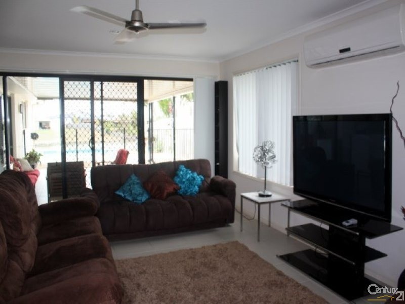 67 ENDEAVOUR WAY, Eli Waters QLD 4655