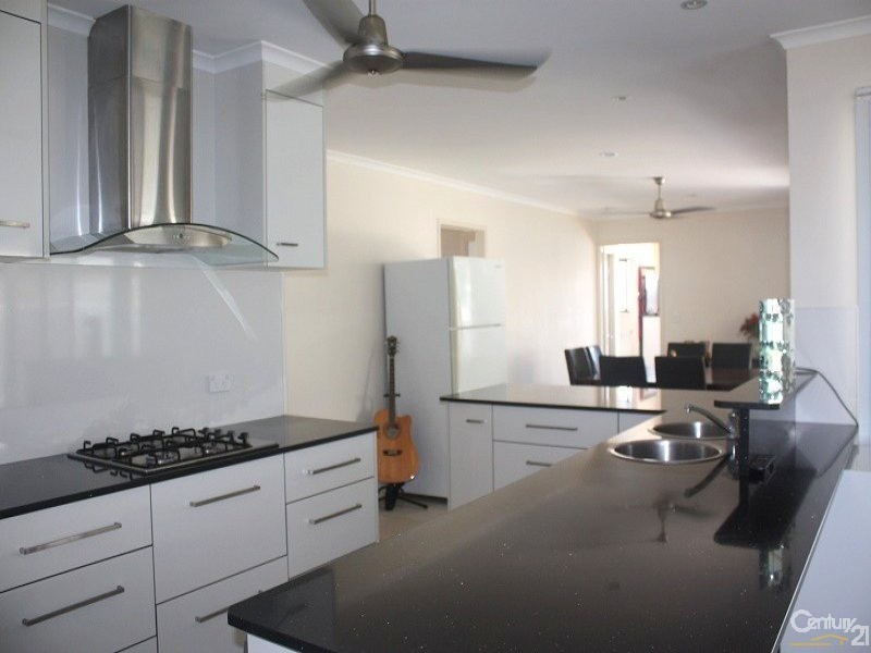 67 ENDEAVOUR WAY, Eli Waters QLD 4655