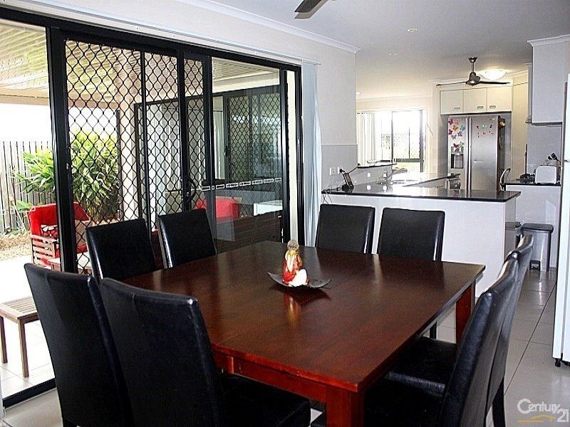 67 ENDEAVOUR WAY, Eli Waters QLD 4655