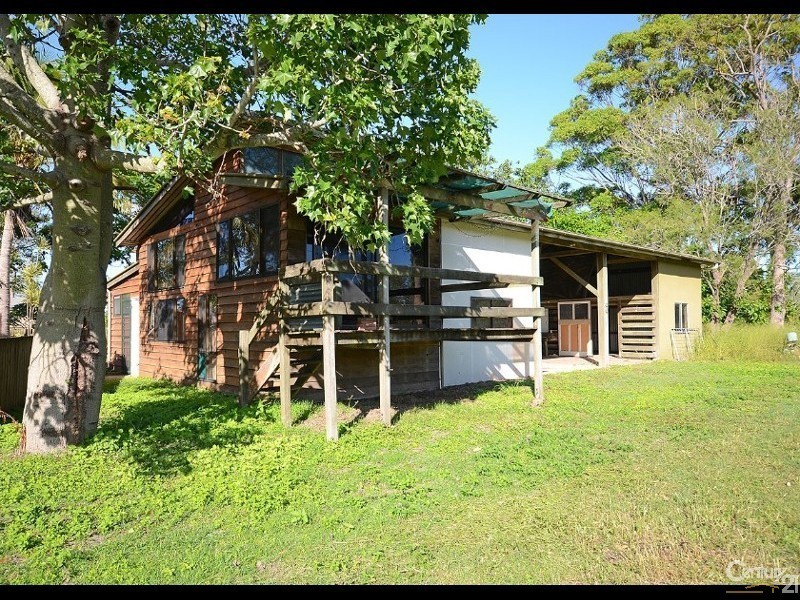 1197 BURRUM HEADS RD, Burrum Heads QLD 4659