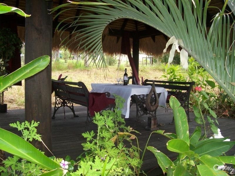 6 Mac Stocks Drive, Dundowran Beach QLD 4655