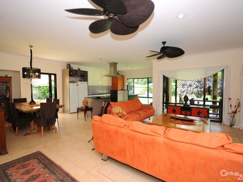 1 Ocean Park Drive, Dundowran Beach QLD 4655