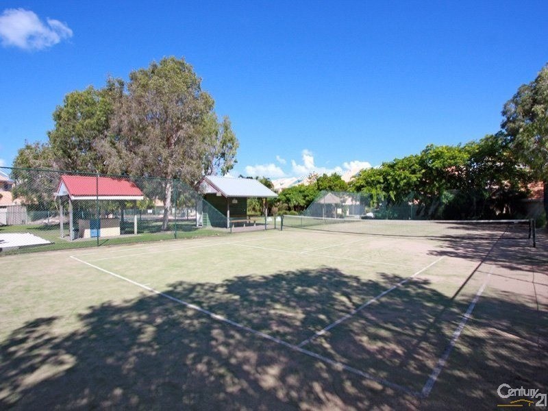 Unit 26 ‘Great Sandy Straits Marina’ Buccaneer Avenue, Urangan QLD 4655
