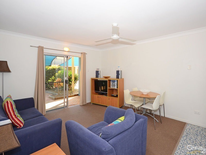 7/13-15 Ann Street, Torquay QLD 4655