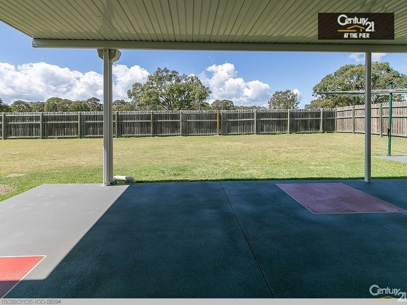 30 Topaz Circuit, Urangan QLD 4655