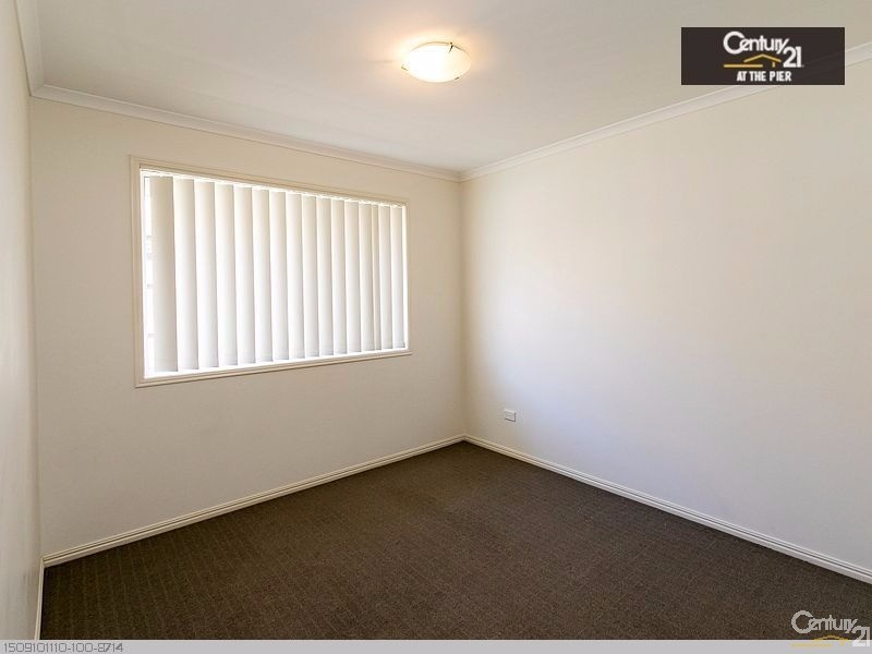 30 Topaz Circuit, Urangan QLD 4655