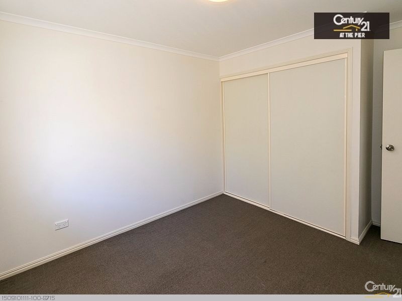 30 Topaz Circuit, Urangan QLD 4655