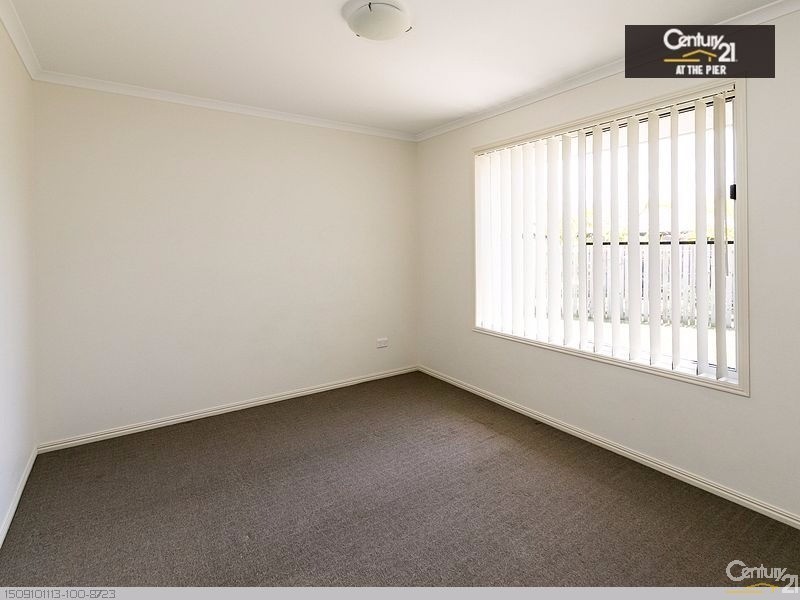30 Topaz Circuit, Urangan QLD 4655