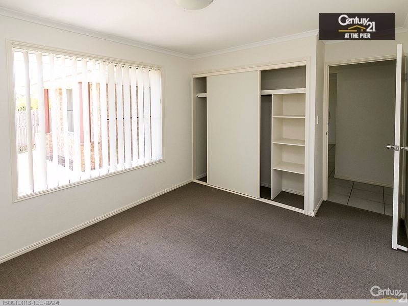 30 Topaz Circuit, Urangan QLD 4655