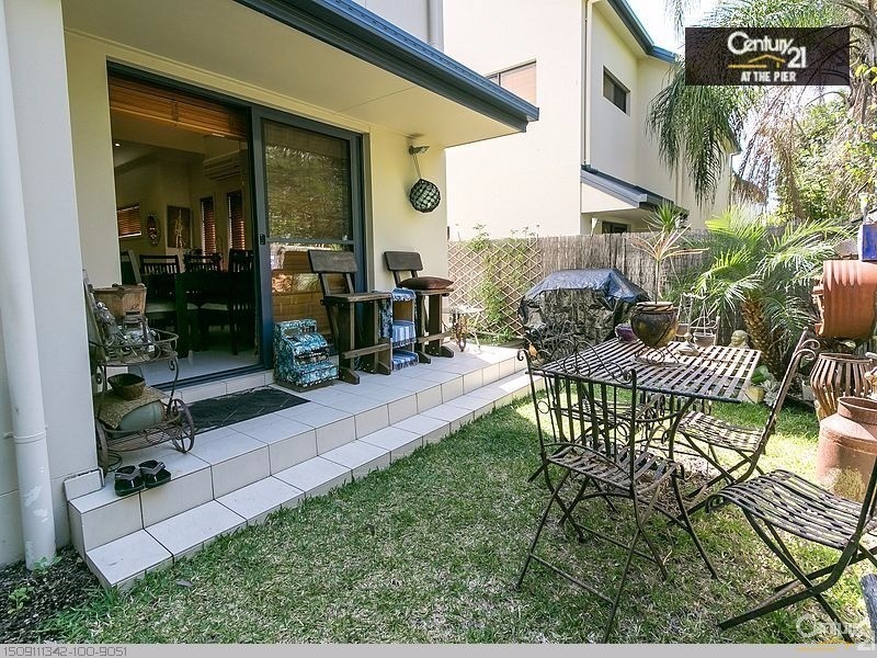 Unit 5/243 Torquay Terrace, Torquay QLD 4655
