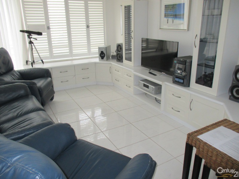 26 Great Sandy Straits Marina, Urangan QLD 4655