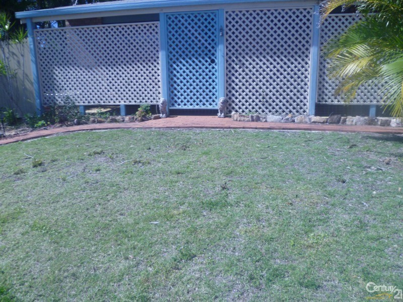 16 Preston Street, Point Vernon QLD 4655