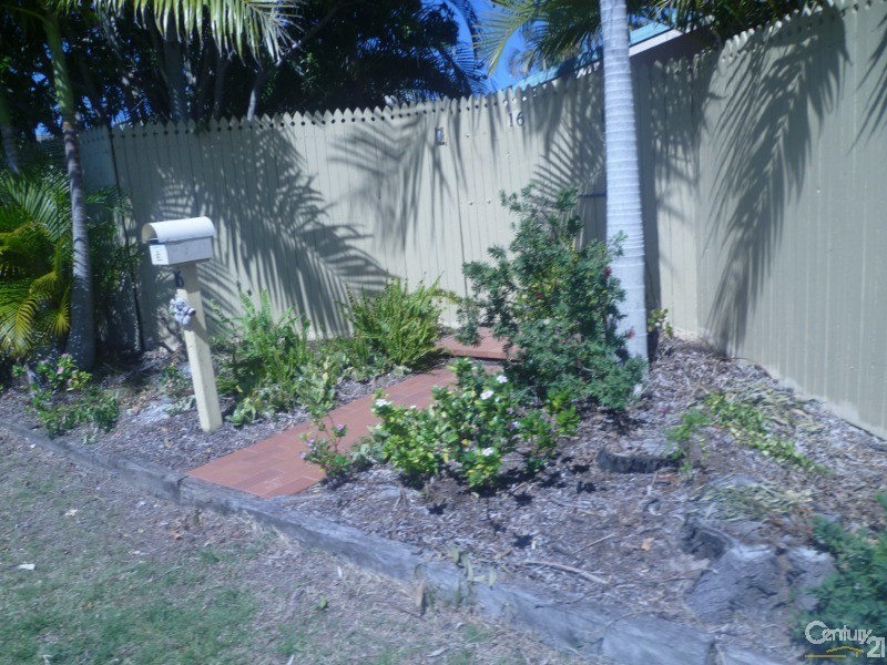 16 Preston Street, Point Vernon QLD 4655