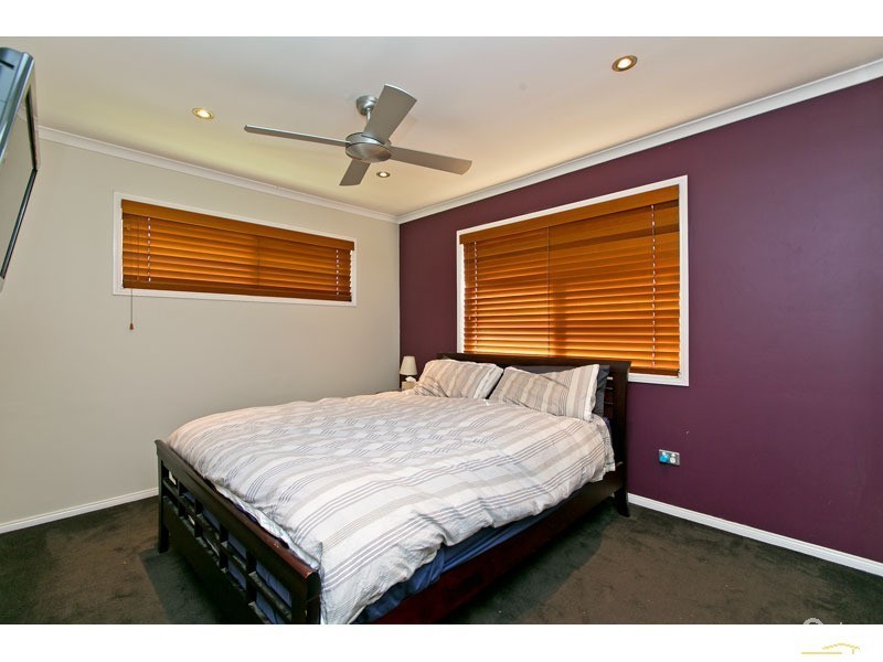 54 Cavell Street, Birkdale QLD 4159