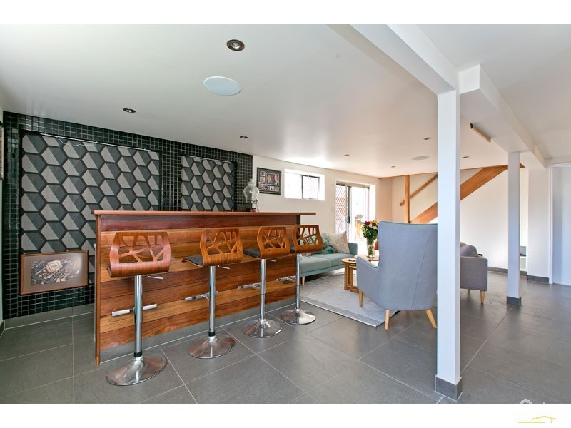 54 Cavell Street, Birkdale QLD 4159