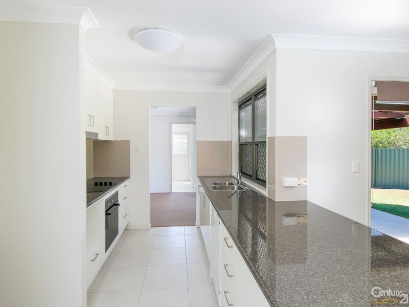 67 Prescoter Drive, Victoria Point QLD 4165