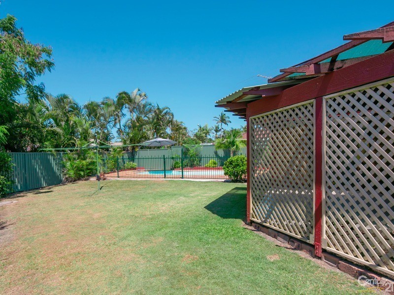 67 Prescoter Drive, Victoria Point QLD 4165