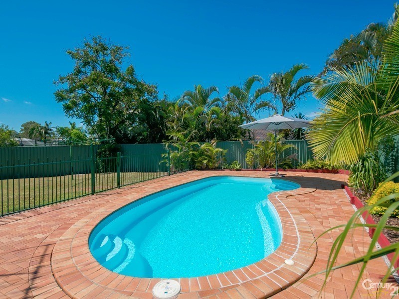 67 Prescoter Drive, Victoria Point QLD 4165